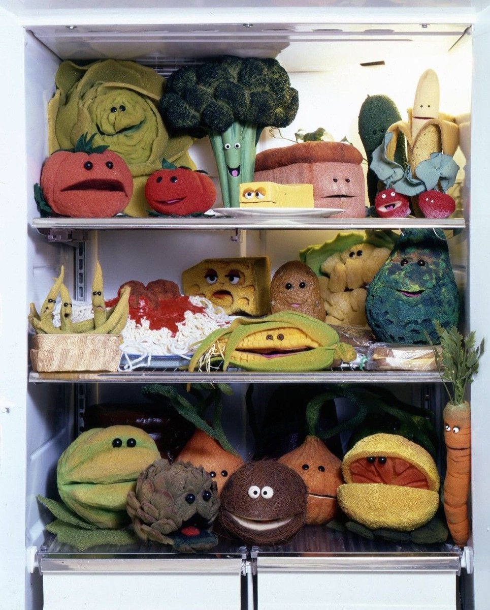 Lynnee 🦖 🏹 tweet media