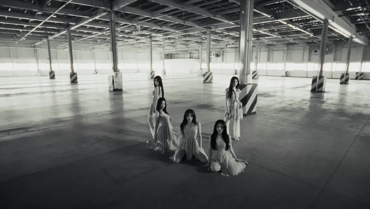 soracalling's tweet image. i am so unwell rn