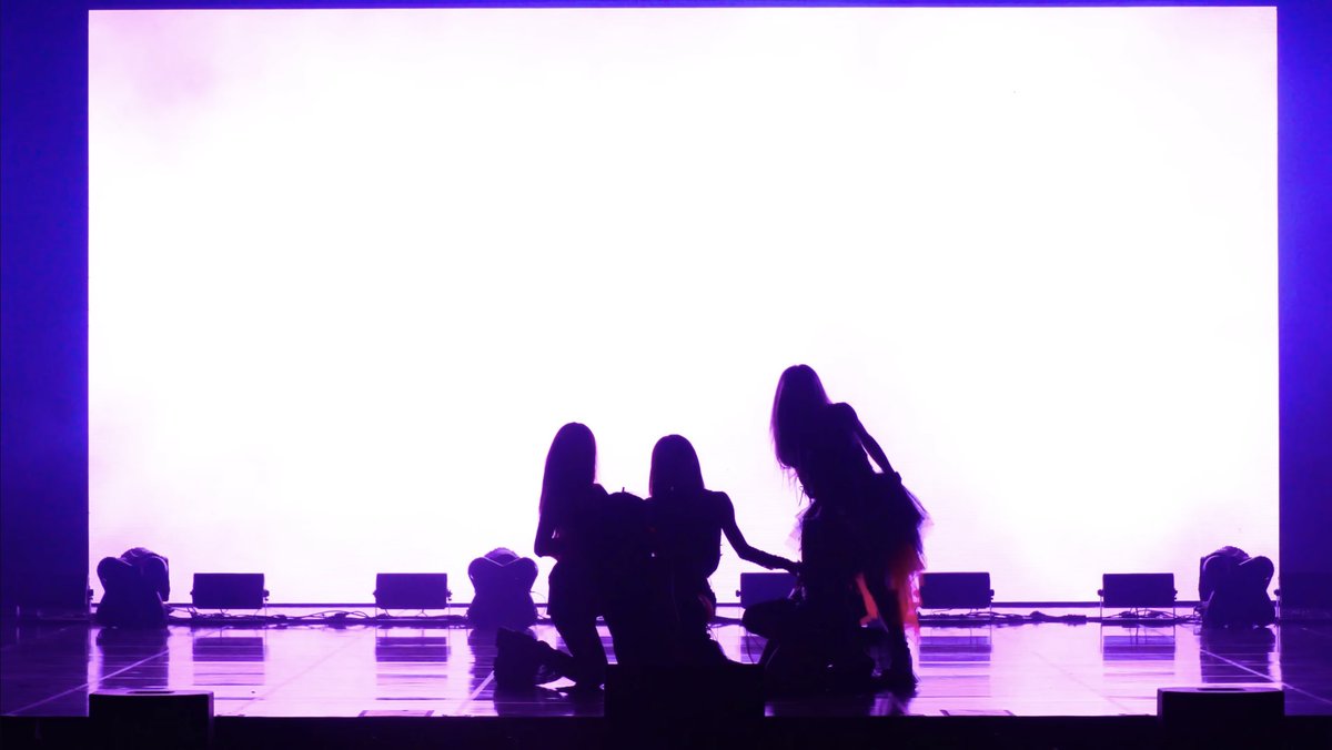 soracalling's tweet image. i am so unwell rn