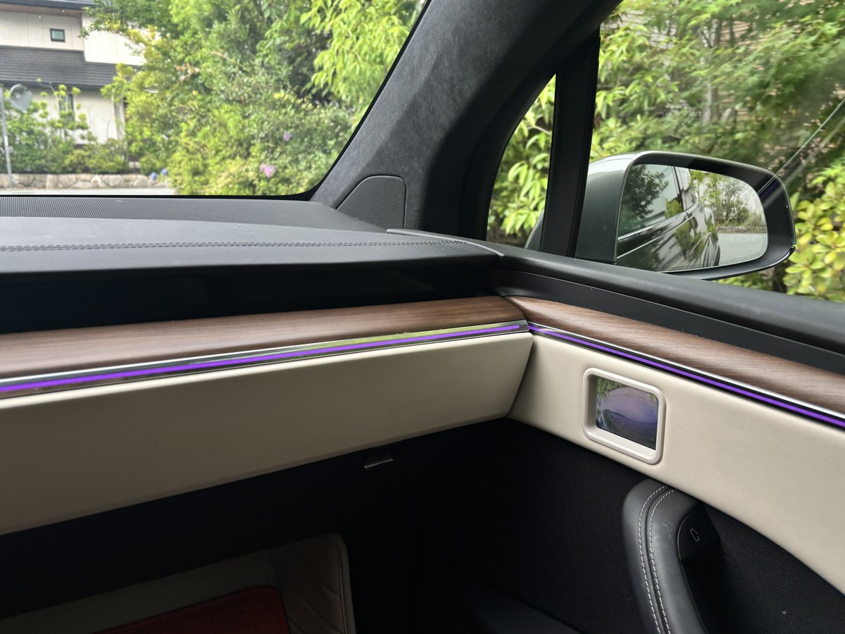 mieisgood's tweet image. 新型X、日本に1台あるっぽいよ？

#テスラ　#tesla #modelx