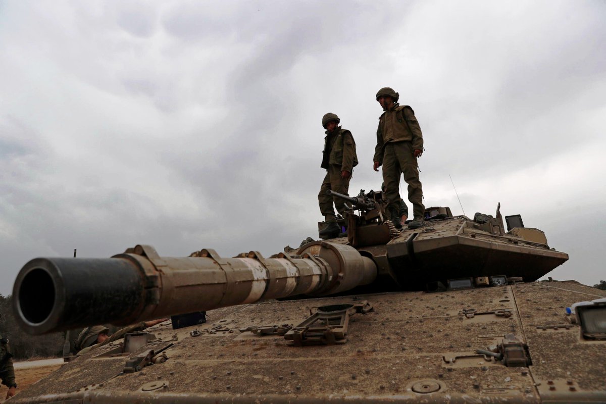 In compenso curiamo i feriti dai bombardamenti  con le armi che inviamo.
Speriamo arrivino presto gli #Annunaki 

pagellapolitica.it/articoli/comme…