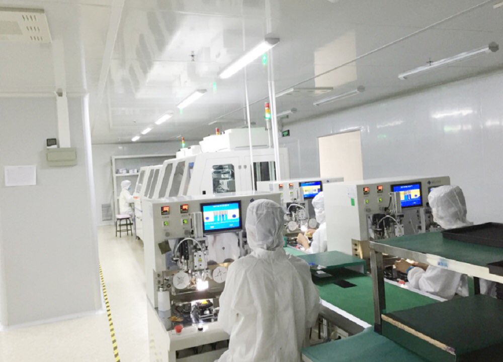 LcdMall84044's tweet image. Witness precision in motion! 🖥️ Our advanced LCD production line delivers high-efficiency assembly, top-tier quality, and seamless automation. Built for performance and scale. #LCDProduction #SmartManufacturing #TechFactory #fyp