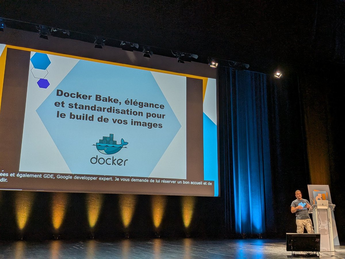 🚀 Très content d’avoir donné mon talk sur <a href="/Docker/">Docker</a> Bake au <a href="/DevfestLille/">DevLille</a> dans le grand théâtre 😍

J’y ai pris beaucoup de plaisir et suis content que les gens aient appris des choses

Merci à l’orga pour leur confiance 🙏🏻

Je partage le lien des slides en comm 👇🏻