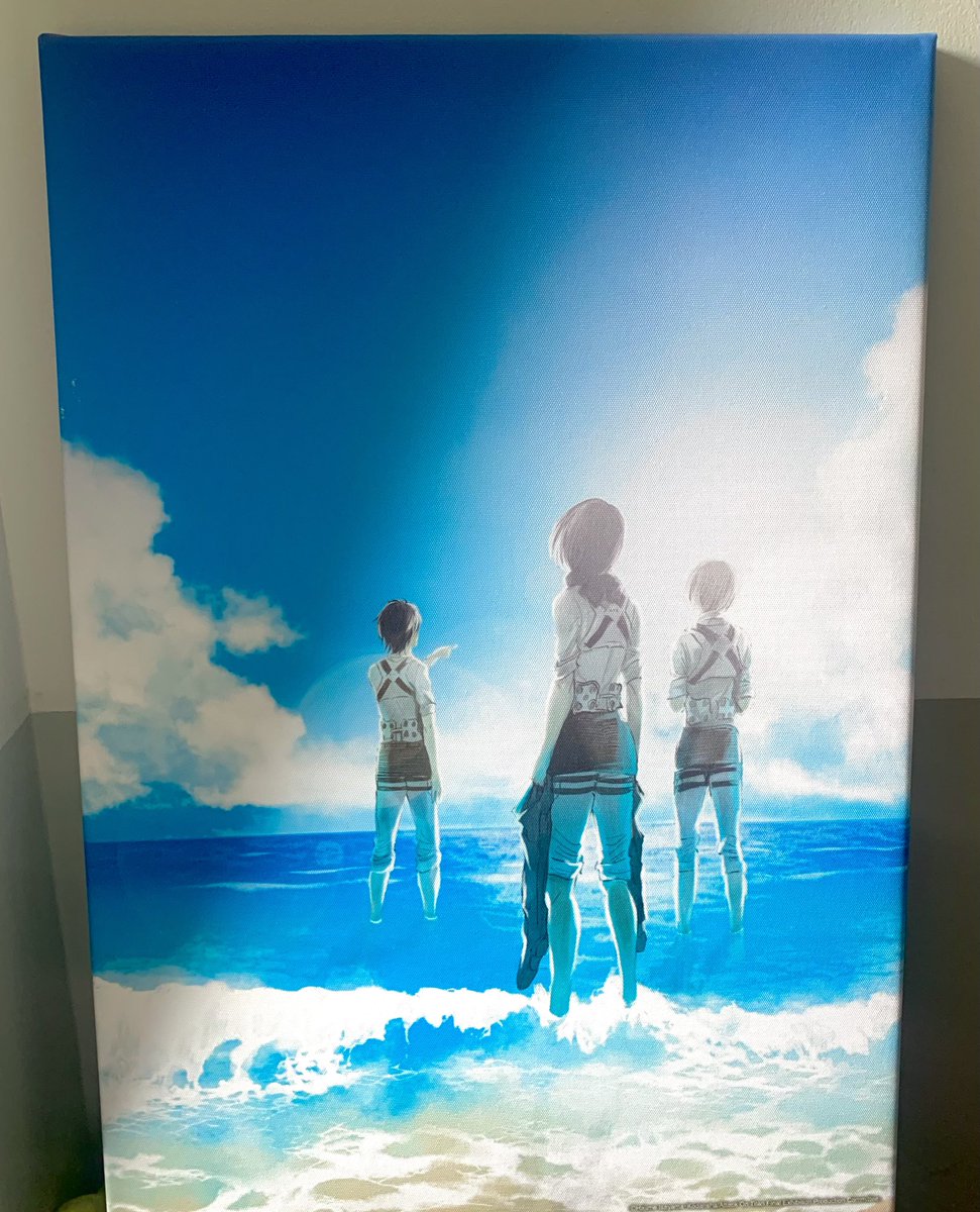 Radish_88's tweet image. ภาพแคนวาสจากนิทรรศการไททันสวยมาก ตื่นมาเห็นแดดสาดโดนพอดีแล้วน้ำตาจะไหล คุ้มค่ากับทุกบาทที่จ่ายไปจริงๆ🥹