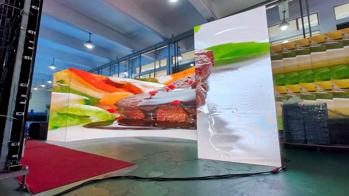 Rachel_yu433's tweet image. Small Pitch Outdoor Flexible LED Video Wall. #ledvideowall #outdoorled #ledpanel #leddisplay