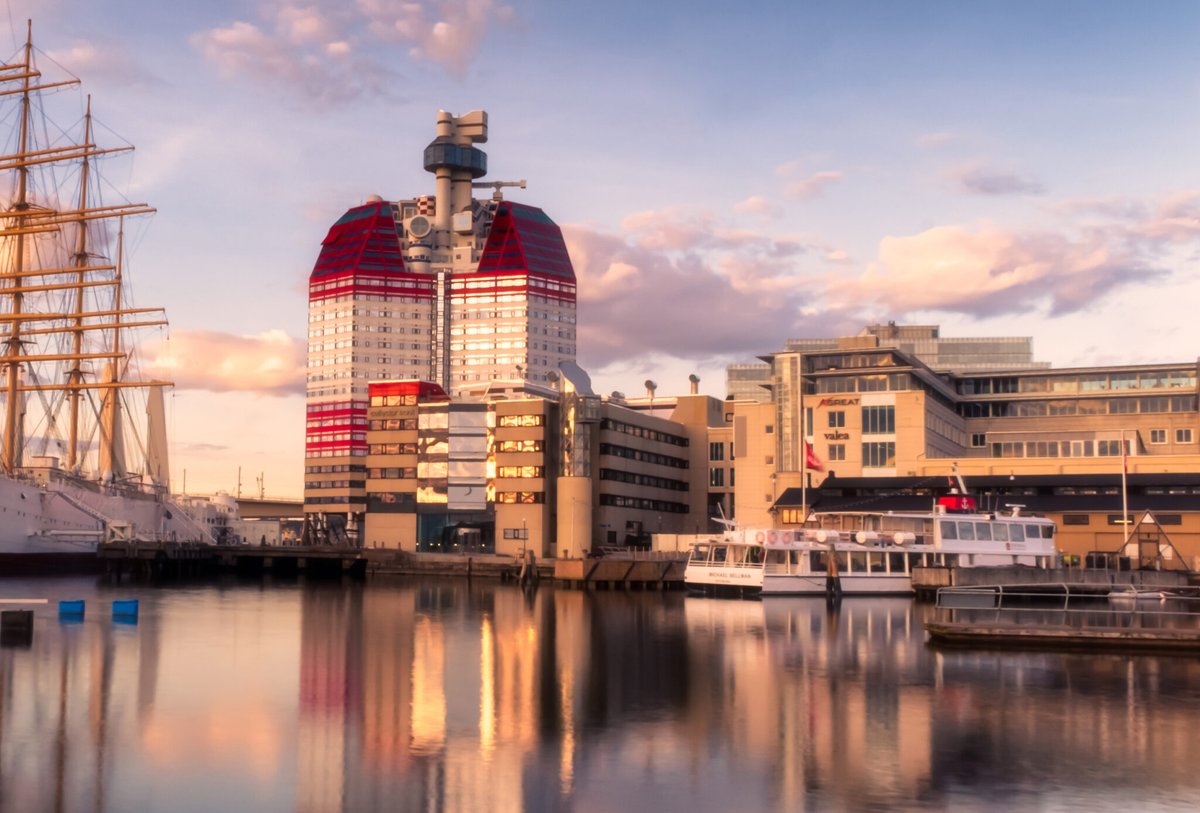 🚤 Busy days ahead for #Seaglow &amp; our sister project <a href="/RefestEUProject/">REFEST PROJECT</a>  !
We’re excited to join #EnjoyTheSilence2025 in #Gothenburg 🇸🇪 (14–16 June) to showcase the latest in #SSFs tech!
⚡ Tech demos
🤝 Meet the experts
🛥️ Test drives

👉 Visit us! elbat.org/en/enjoy-the-s…