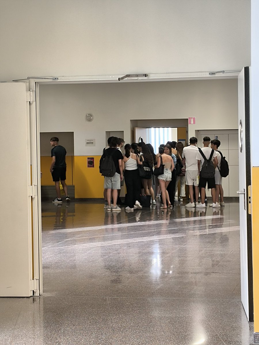 Darrer dia de #PAU2025 a l'<a href="/EEBE_UPC/">EEBE</a> de la @UPC, sort i encerts!