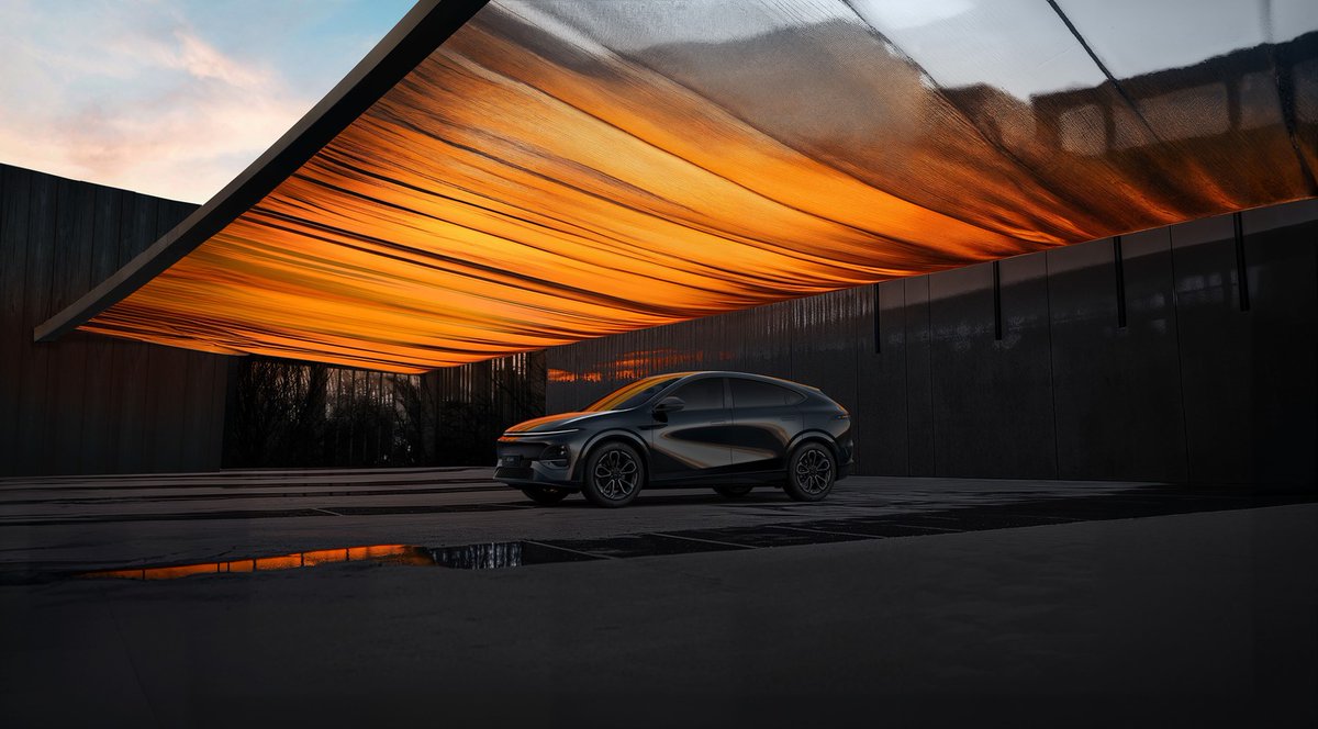 XPENG_Global's tweet image. G6 colors for every mood: Arctic White for fresh starts, Silver Frost for calm, Graphite Gray for strength, Stellar Purple to stand out, Black Edition for quiet confidence. Wherever life takes you, there’s a hue for that. #XPENG #G6 #NewG6andG9ComingforEU $XPEV