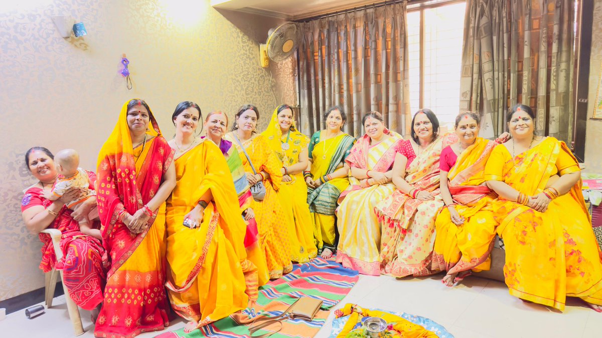 vijayrpandey's tweet photo. Pooja at home https://t.co/UobjLUhYyV