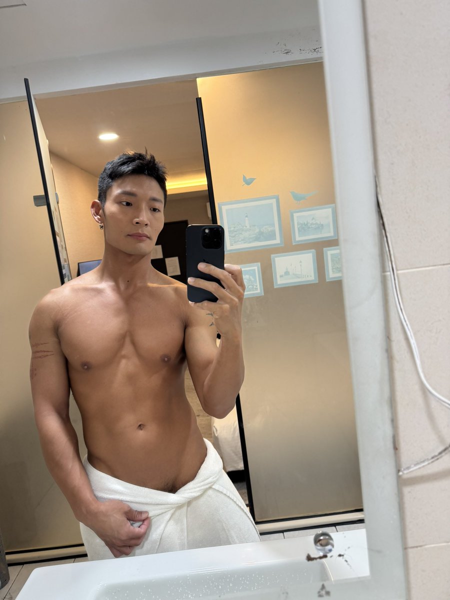 今日色攝

主頁資訊有日常小帳歡迎追蹤
拍攝合作歡迎私訊

其他訂閱連結也在首頁
Onlyfans &amp; Fansone  
你的轉推與愛心❤️
是我發片的動力來源