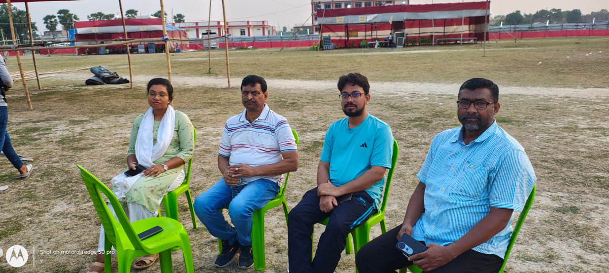 Saran_dm's tweet photo. #homeguard #recruitment #physicalefficiencytest #saran #chapra @IPRDBihar
गृह रक्षकों के नामांकन हेतु जेपी विश्वविद्यालय, छपरा के ग्राउंड में जारी शरीरिक दक्षता परीक्षा में उपस्थित पदाधिकारी गण https://t.co/0kruMuCCfe