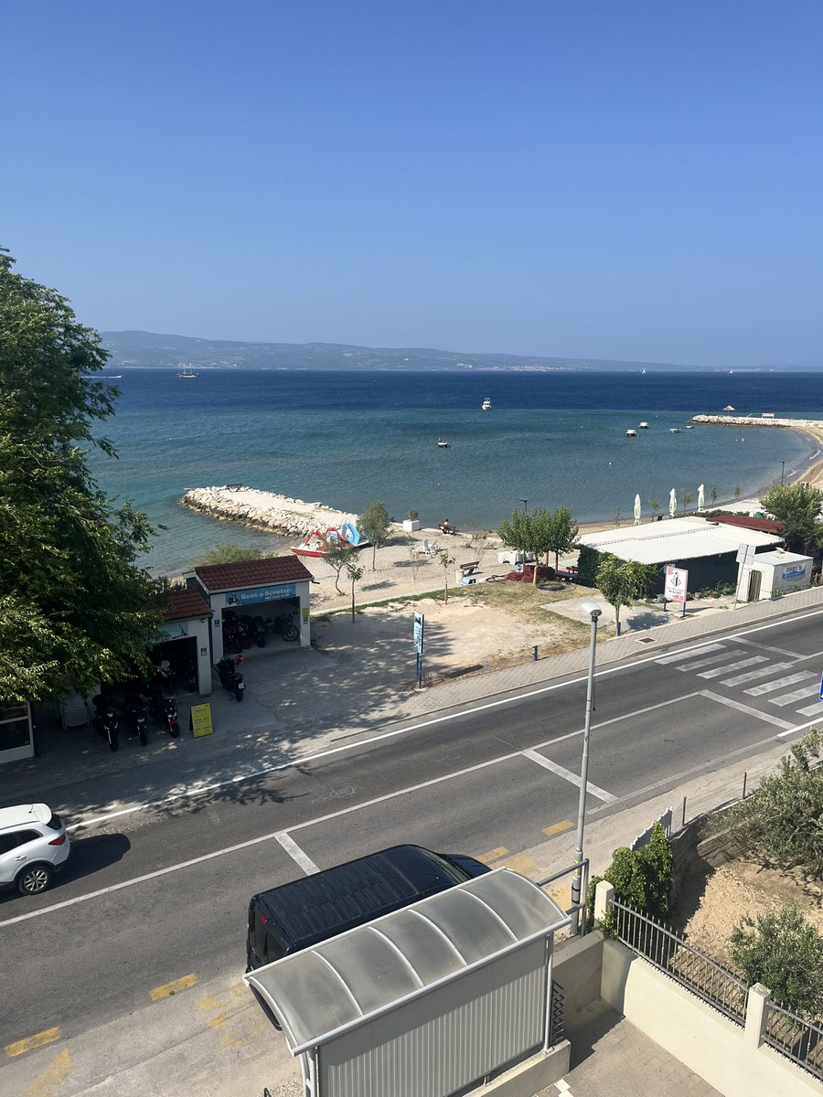 Stunning Croatia, 30 degrees at 9 am 😎🌞🇭🇷