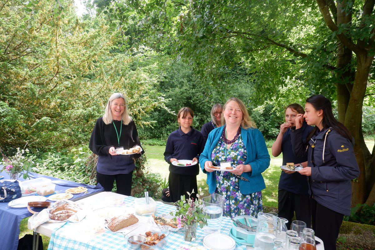 Gillotts Library tweet media