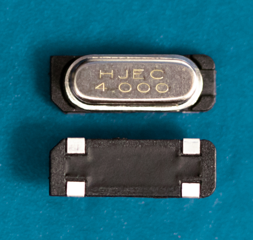 hxcrystals's tweet photo. 🔧 HuiXun HC-49SNC crystal resonator supports a wide frequency range from 3.2768 MHz to 75.000 MHz, covering both fundamental and 3rd overtone modes to meet various design requirements.
#QuartzCrystal #FrequencyStability #HuiXun #ElectronicComponents #ElectronicComponentsSupplier https://t.co/r1iDuSP2wS