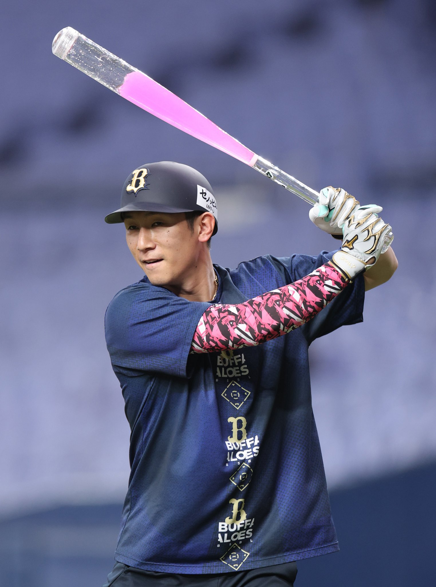 【ぽんぽん】西川龍馬ユニホーム 西川龍馬選手レプリカユニフォーム - メルカリ