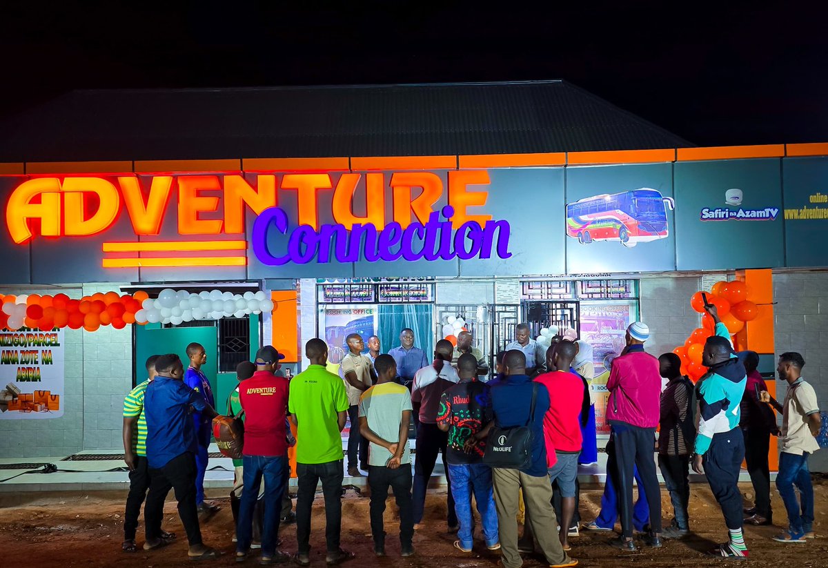 BusesNation's tweet photo. Watu wa Kigoma Wamepata Bus Terminal Yao Ya Kwanza Ya Kisasa

#AdventureConnection https://t.co/qKzOmyLxsl