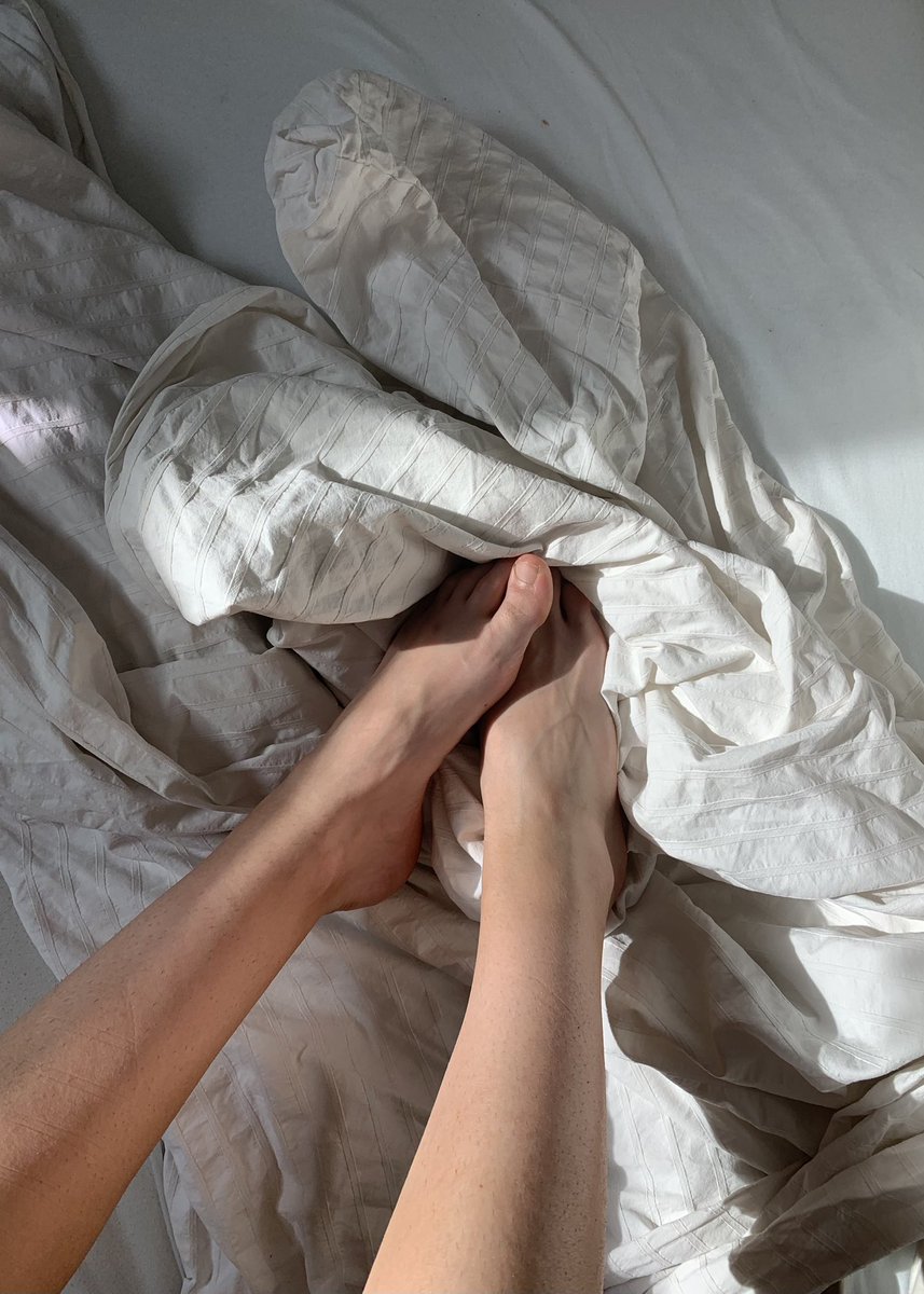 #morningirl #feetlovers #MYM #goodgirl