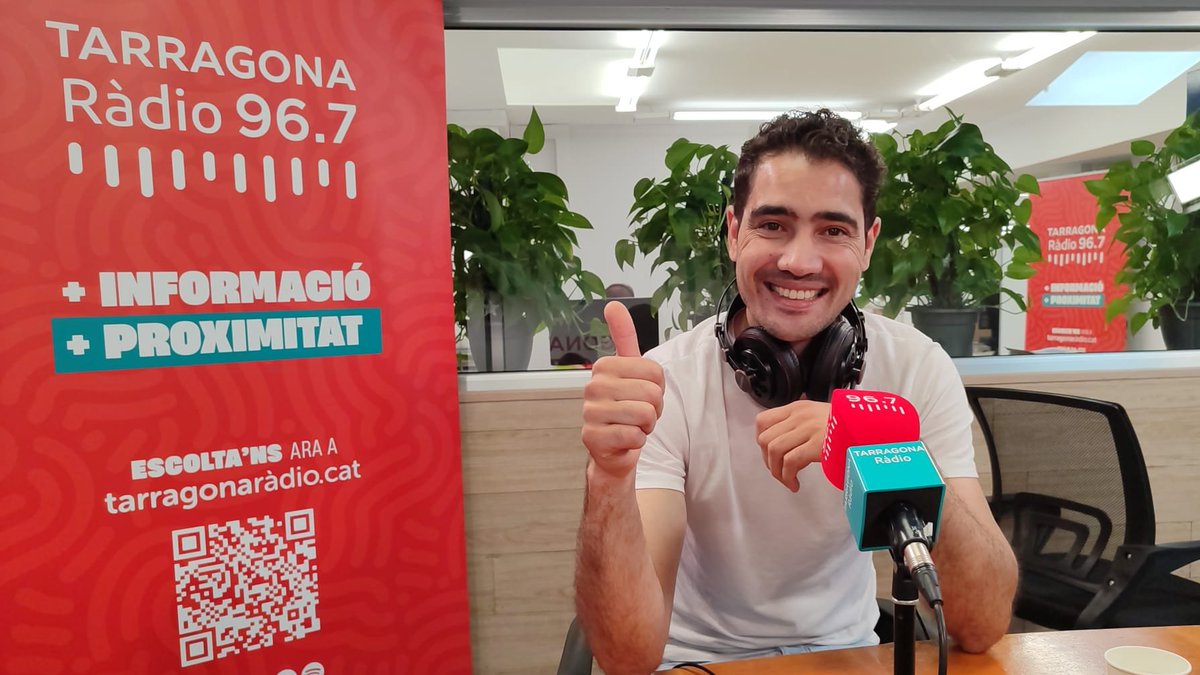 🍽️ Al “Cafè, copa i puro” celebrem el Premi Revelació dels Premis Nacionals de Gastronomia 2025 amb un gran cuiner de casa nostra, el Moha Quach, d'El Terrat👨‍🍳. Moltes felicitats! 

🎥 youtube.com/watch?v=DLAGzm…