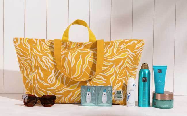 【公式】OZmall BEAUTY ( オズモール ビューティ ) (@ozmall_beauty) on Twitter photo OZmallでも話題のパリ発サブスク「My Little Box」に、夏を彩る贅沢ボックス登場
ヨーロッパ発のライフスタイルブランド・リチュアルズとタッグを組んだ豪華な内容に、OZmall Beauty編集部も大注目。
詳細はこちら👇
ozmall.co.jp/relaxation/art…
<a href="/MyLittleBoxJP/">My Little Box</a> OZmallでも話題のパリ発サブスク「My Little Box」に、夏を彩る贅沢ボックス登場
ヨーロッパ発のライフスタイルブランド・リチュアルズとタッグを組んだ豪華な内容に、OZmall Beauty編集部も大注目。
詳細はこちら👇
ozmall.co.jp/relaxation/art…
<a href="/MyLittleBoxJP/">My Little Box</a>