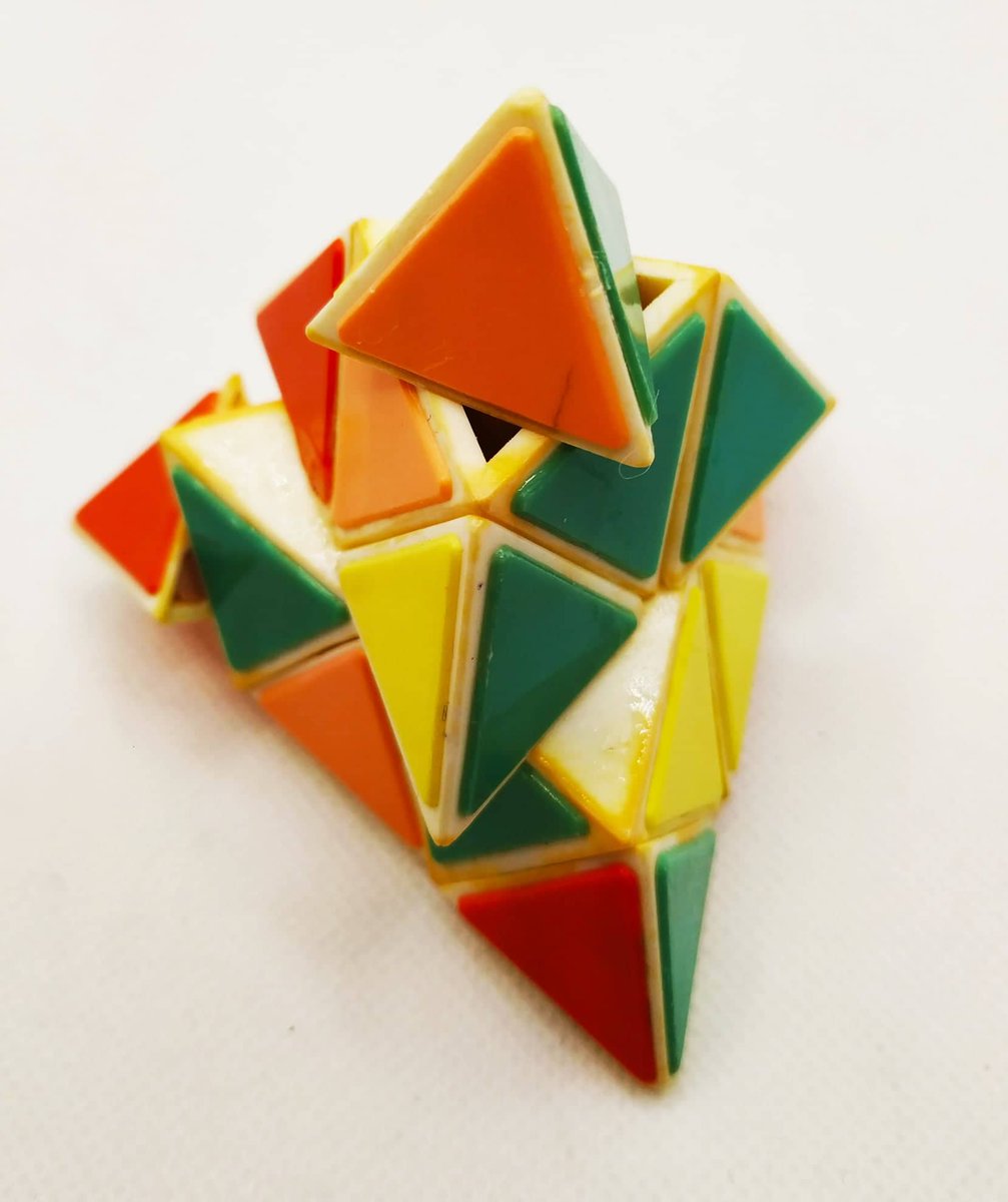 VintageSoviet's tweet photo. Vintage #Game #Pyramid #Pyraminx, #Japanese #tetrahedron #RubikCube #SovietVintage #Logic #Game #Collectible #Puzzle
https://t.co/JHKS4lWDVj https://t.co/Ys2lMHj3X5
