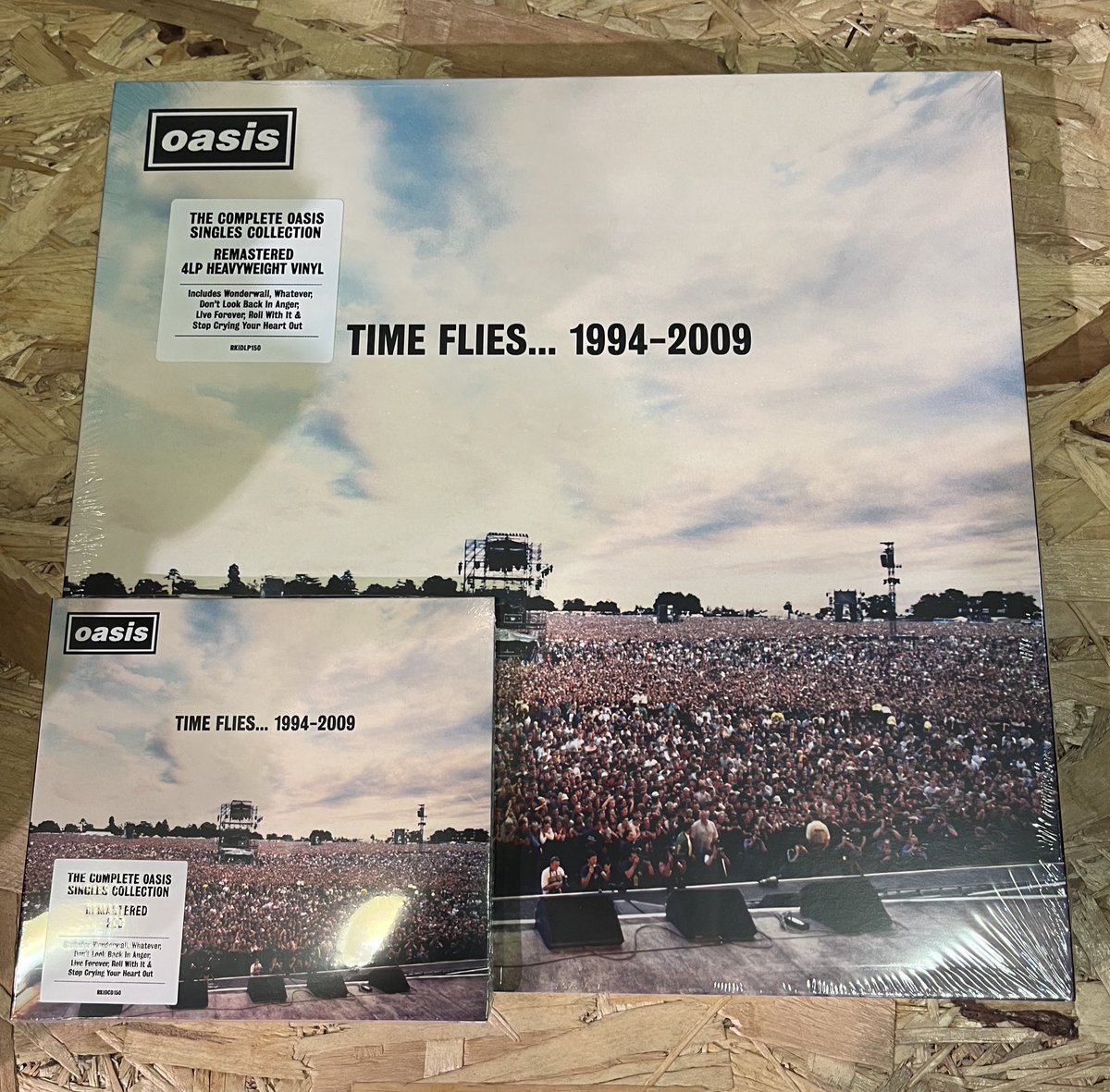 A’rite R’kid

Ahead of the #Oasis Live Tour ‘25 starting next month the Time Flies … 1994 - 2009 singles collection celebrates its 15th anniversary in a new CD and 4LP #vinyl set

#NewMusicFriday
