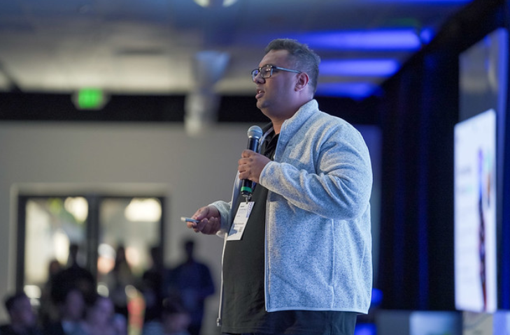 saveourplanet_9's tweet photo. For those in attendance in San Francisco, if we were explaining student housing, Bay Area projects, and XDC, then, of course, we need to list XDC on a US exchange.
@atulkhekade @XDC_Network_ @XDCFoundation 
@riteshkakkad　＃XDC　#Coinbase 　＃Kraken
＃Robinhood　$xdc　#BTC　#XRP https://t.co/RFCoXv1xou