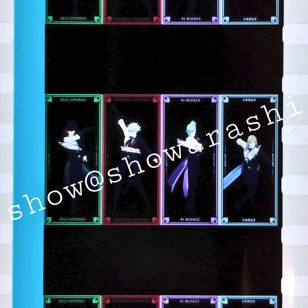 show tweet media