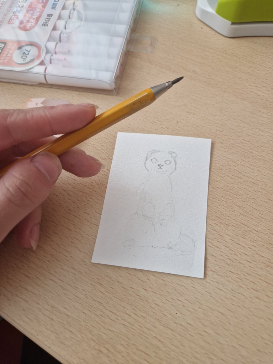 Alex__Forest's tweet photo. Свопки на маркет не печатали, хуярим от руки 
Мои персонажи для свопок это мои коты https://t.co/J03TXFqYWi