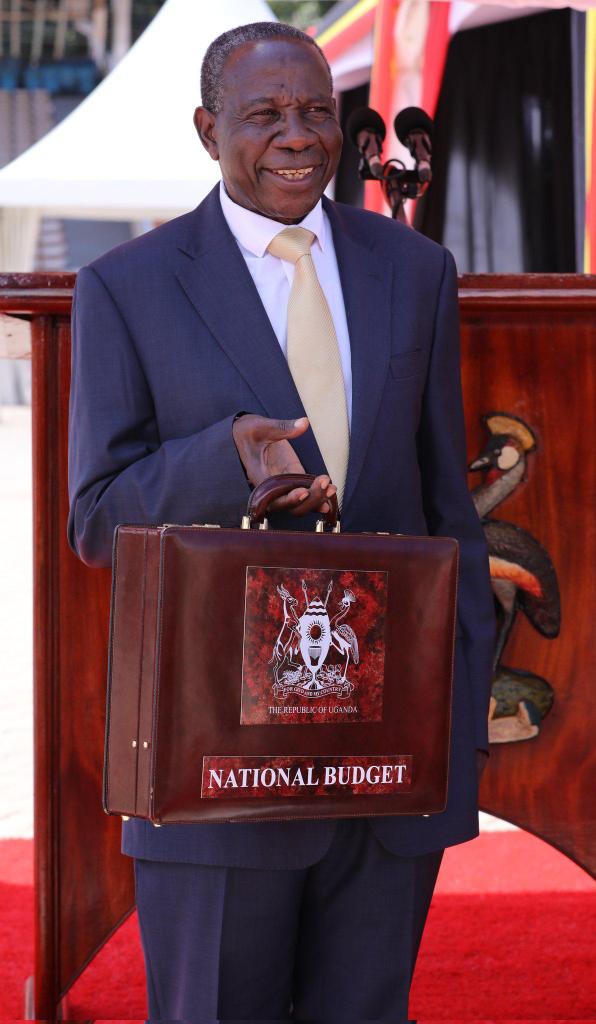 Yesterday, the UBOS Executive Director, Dr. Chris N. Mukiza attended the FY2025/26 National Budget reading held at Kololo Independence Grounds, where H.E. Gen. Yoweri Kaguta Museveni was the Chief Guest.

As Uganda embarks on the implementation of  the Forth National Development