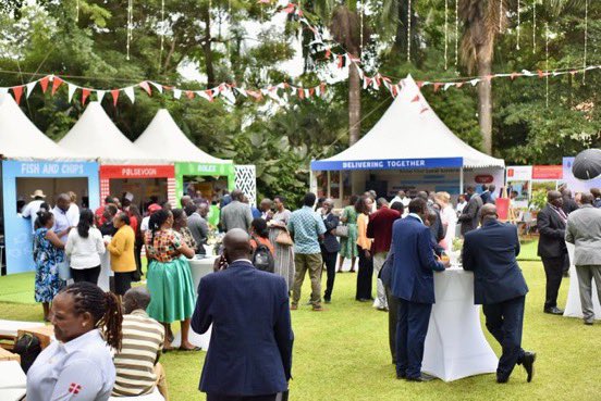 DKAmbUganda's tweet image. Did you know 🇩🇰 has one of the highest numbers of festivals per capita? Festivals are key to Danish culture, uniting people with music, dialogue, & community 🫂 #DKUGPartnershipDay was inspired by this, featuring all from debates & performances to food stalls & flashmobs 📣