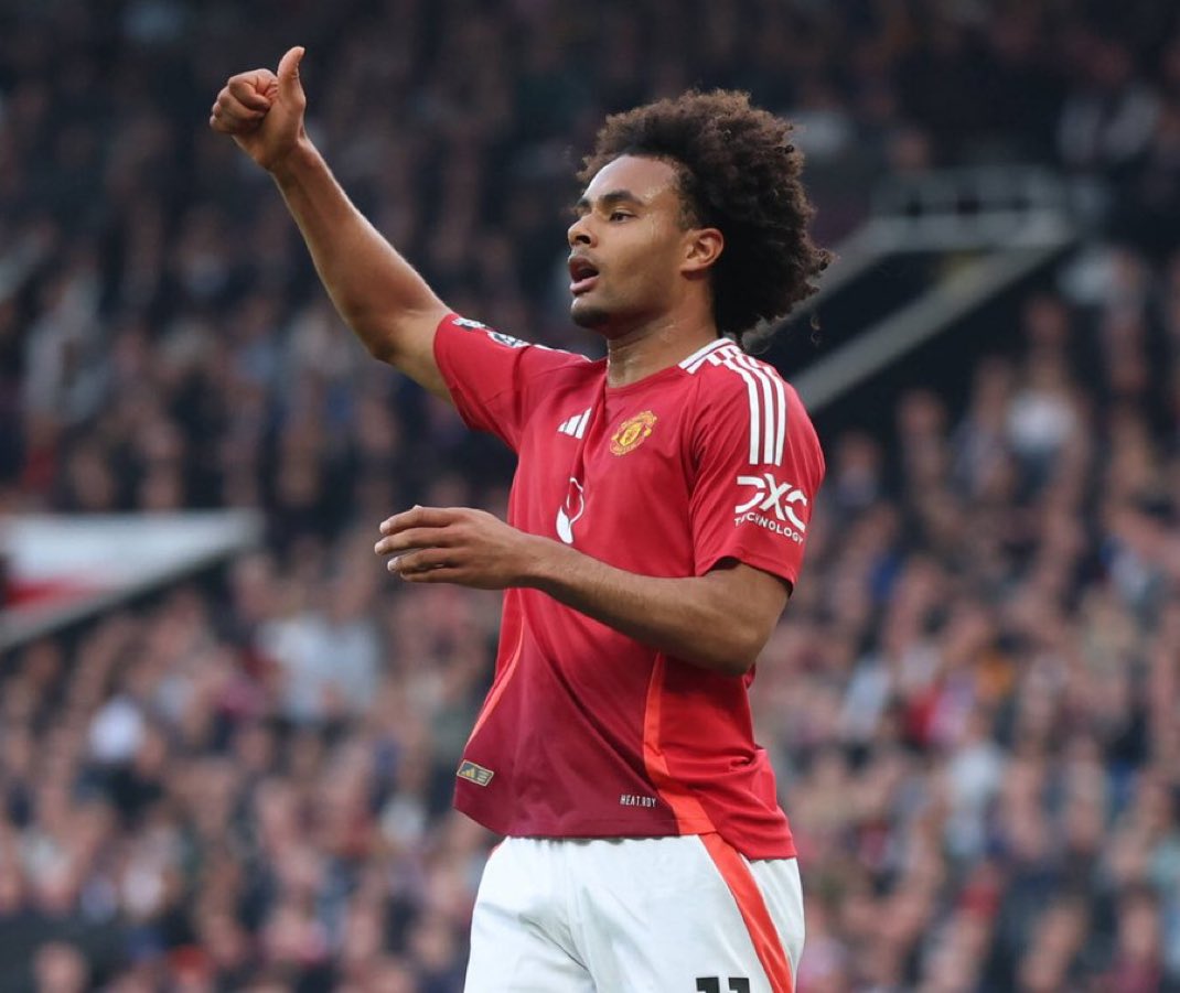 centredevils's tweet photo. 🚨🚨| NEW: Many at Manchester United believe Joshua Zirkzee could excel in a dynamic front three with Bryan Mbeumo and Matheus Cunha on the sides. [@PeteHall86] https://t.co/TPtiecfpmE