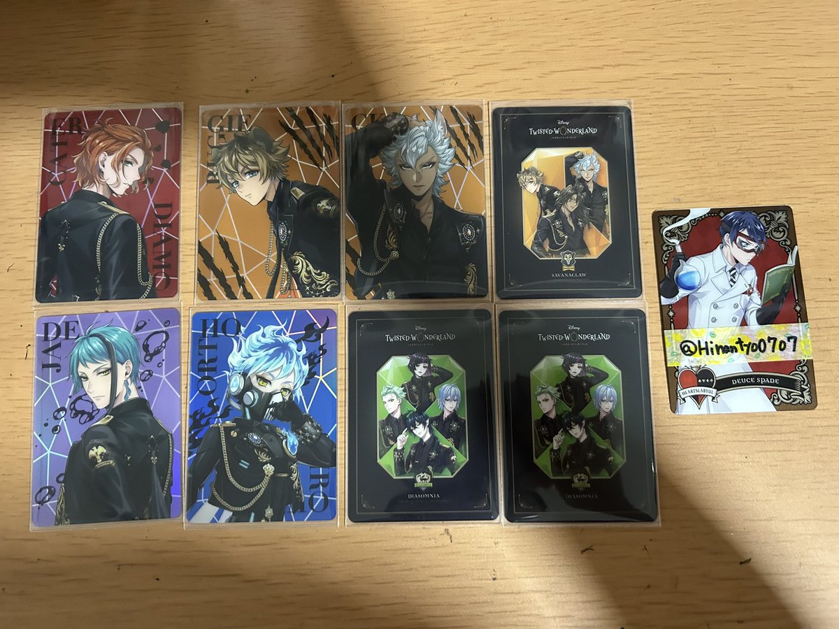 Hinantyo0707's tweet photo. 【交換】
ツイステ ポップアップ ショップ 5周年  ブレイジングジュエル 
缶バッチ オーロラカード 
譲→画像参照
求→デュース
ツイフィ必読
纏めて交換して頂ける方優先 https://t.co/JDca32vAKn