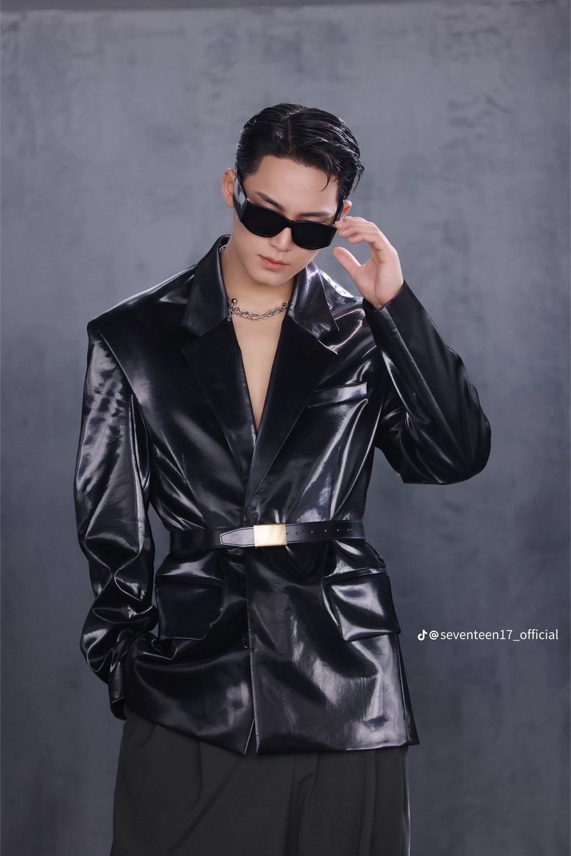 wonubliss's tweet photo. mingyu 🖤 https://t.co/jr5h4moTuJ