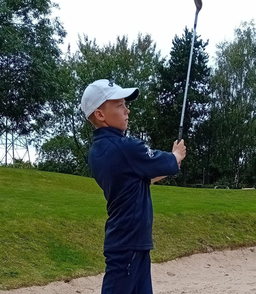 🏴󠁧󠁢󠁷󠁬󠁳󠁿 Team Wales | Tîm Cymru 🏴󠁧󠁢󠁷󠁬󠁳󠁿 

Your team selected to represent Wales at the upcoming European Young Masters: 

Ffion Richardson
Alicia Kelly
Harry Ferns
Thomas MacLean 

📆 24-26 July 
🇫🇷 RCF La Boulie 

👏 𝗖𝗼𝗻𝗴𝗿𝗮𝘁𝘂𝗹𝗮𝘁𝗶𝗼𝗻𝘀 | 𝗟𝗹𝗼𝗻𝗴𝘆𝗳𝗮𝗿𝗰𝗵𝗶𝗮𝗱𝗮𝘂!