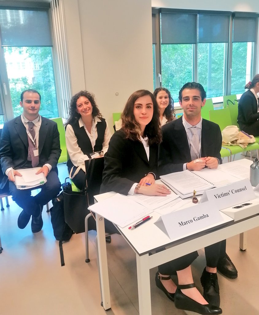 chamelons's tweet photo. And here we are @ICCMoot with a great team of students of @LaStatale 🙌
The first rounds already accomplished! We're looking forward to an intense and exciting week of competition rounds and nice side events, and meeting students from all over the world! https://t.co/HdNLPFupvP