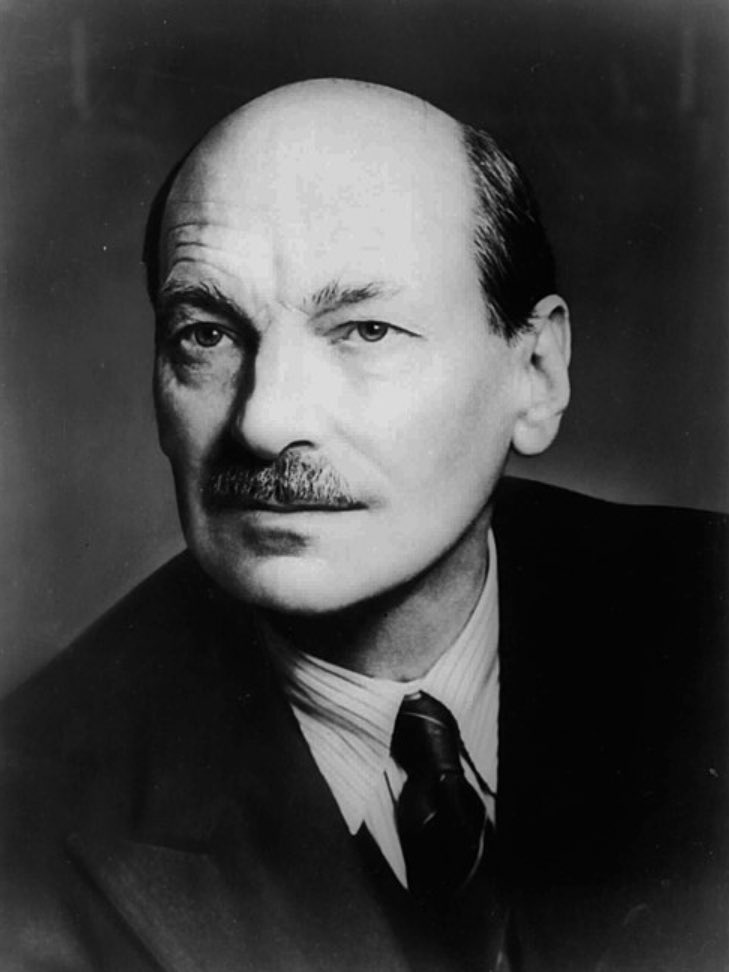 أثار كتاب ويليام مورس "أخبار من لا مكان" اهتمام الشاب كليمنت أتيلي، الذي استلهم من خيال الكاتب الطوباوي رؤيته لمستقبل المجتمع في عام 2102. خلال فترة قيادته لحكومة حزب العمال من عام 1945 إلى 1951، أسس أتيلي رمزًا وفخرًا للمؤسسة البريطانية، وهو خدمة الصحة الوطنية (NHS). وقد أظهر