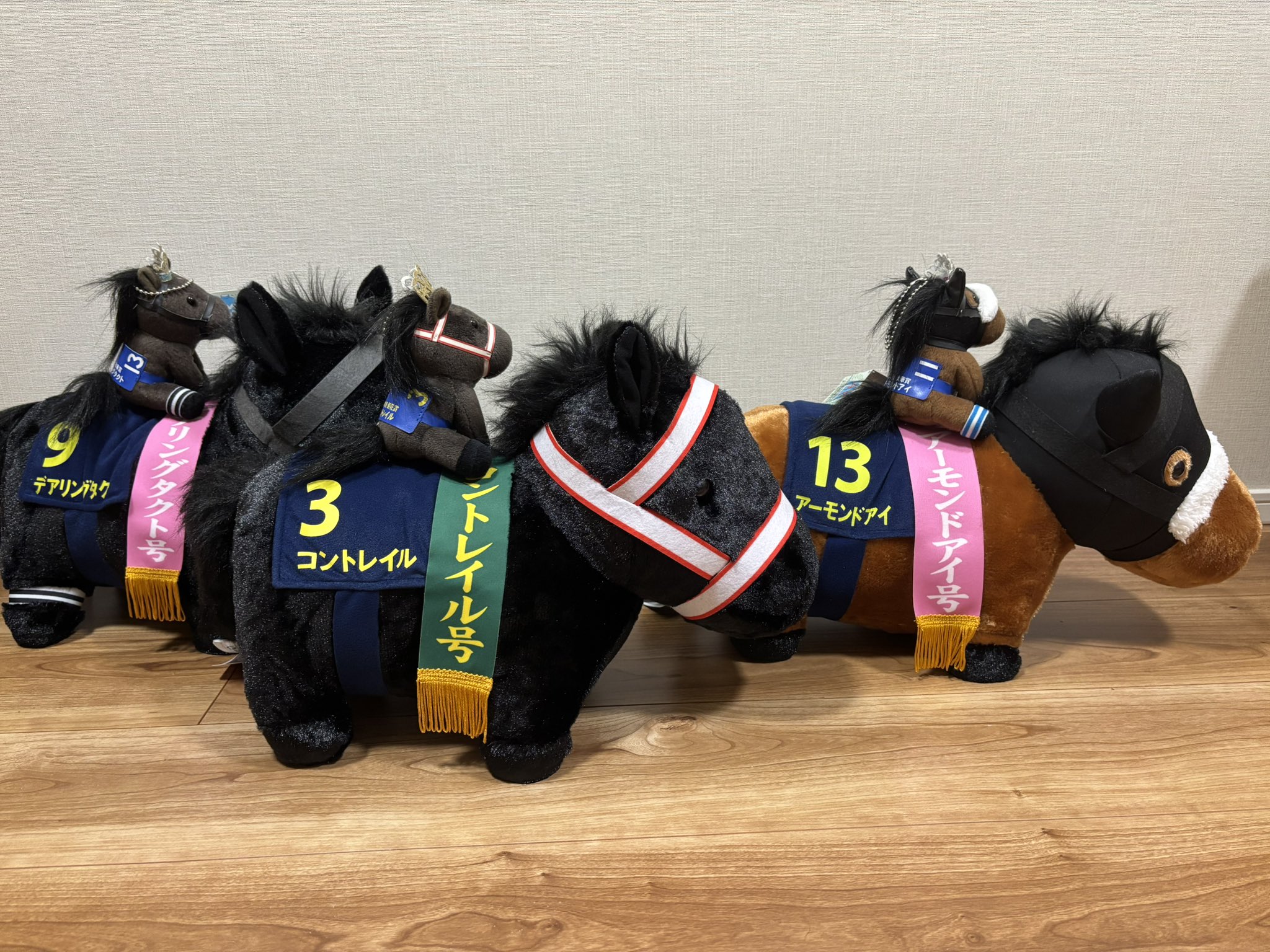ぬいぐるみ(2025干支 巳) うさまる – LINE FRIENDS SQUARE JAPAN