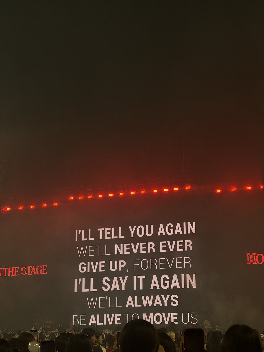 ausieyy's tweet image. hehe 🫶🏼💜