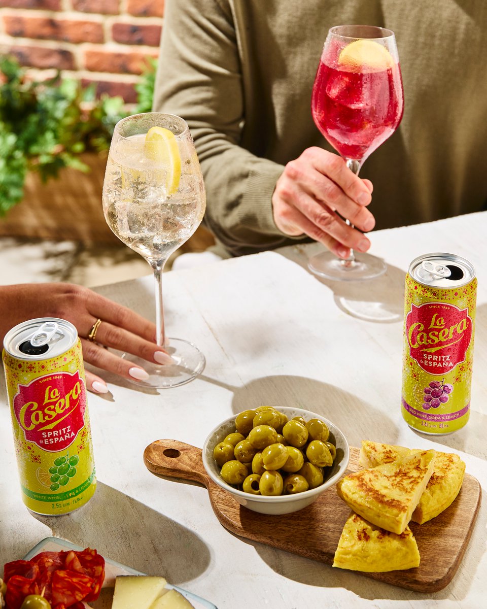 Introducing... La Casera: the famous spritz from Spain 🇪🇸

Come crack a La Casera at Casa del Spritz, and discover what it’s like to spritz like the Spanish 🍇🍋

#TasteOfLondon #DevourYourCity 

Drink Aware | 18+