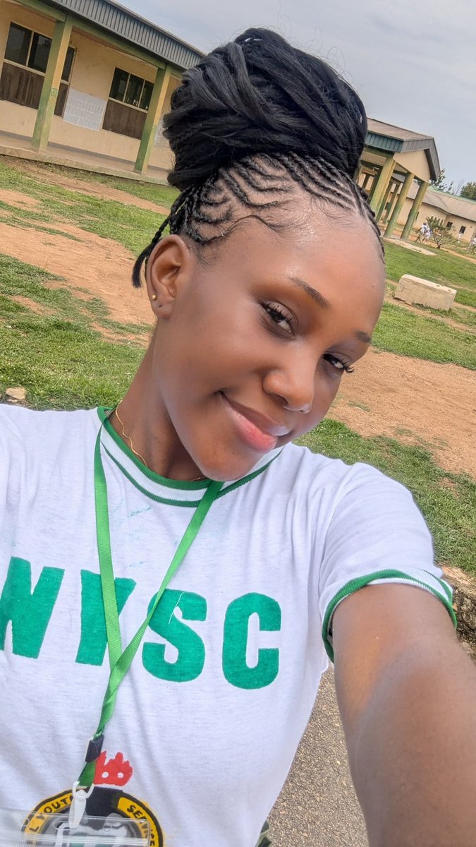 𝓜𝓼.𝓾𝓷𝓲𝓺 tweet media