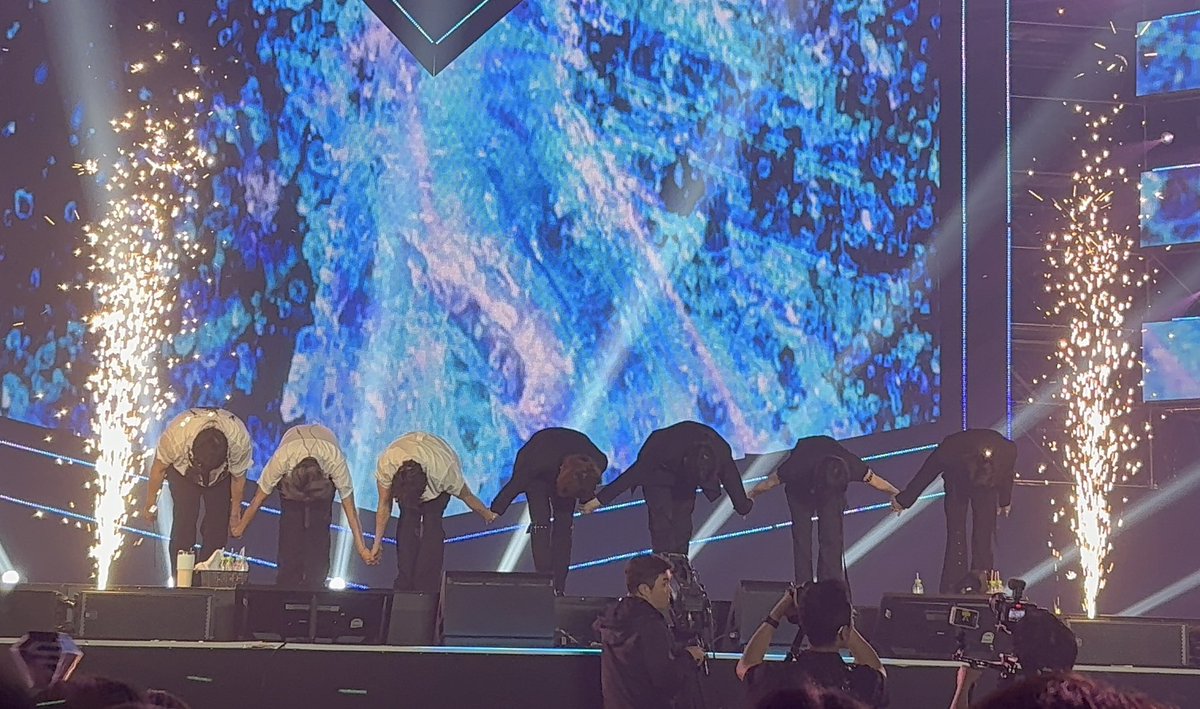 malifearchive's tweet image. 순간을 넘어 영원을 향하여