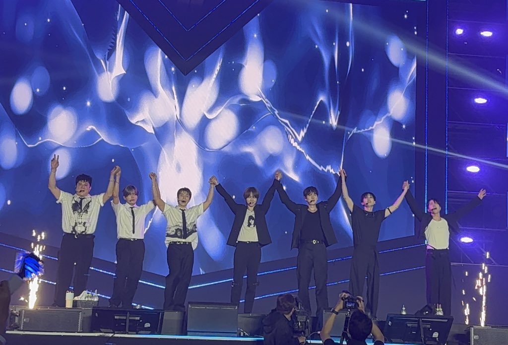 malifearchive's tweet image. 순간을 넘어 영원을 향하여
