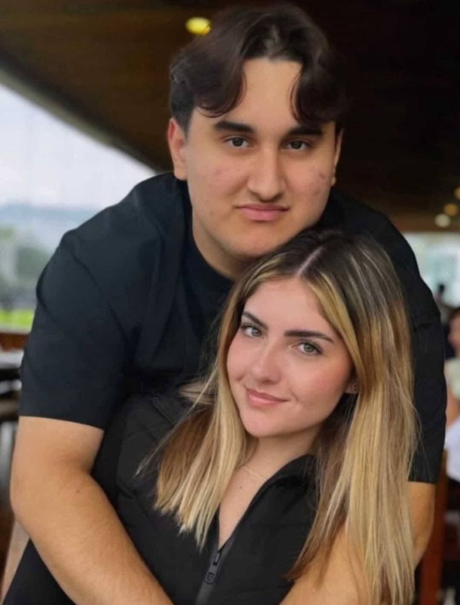 rthur013's tweet image. 🍿 Paralelismos Cinematográficos...