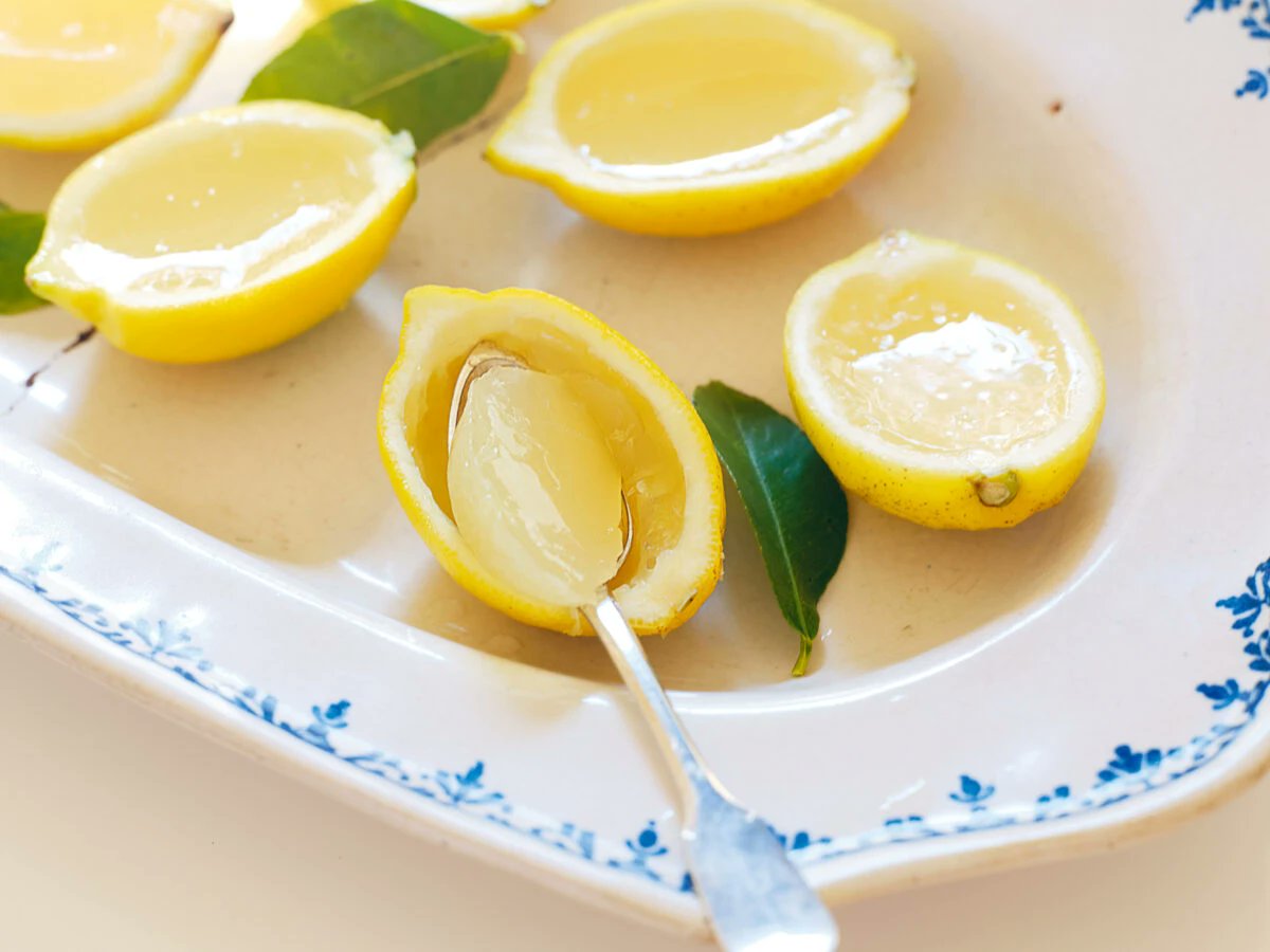 暑い季節にピッタリな #中川たま さんの〈レモン寒天〉レシピ🍋✨

心地よい酸味に、ひんやりつるんとした食感を楽しめる簡単スイーツにチャレンジしてみては❔💭

レシピはこちら👇
soen.tokyo/lifestyle/swee…