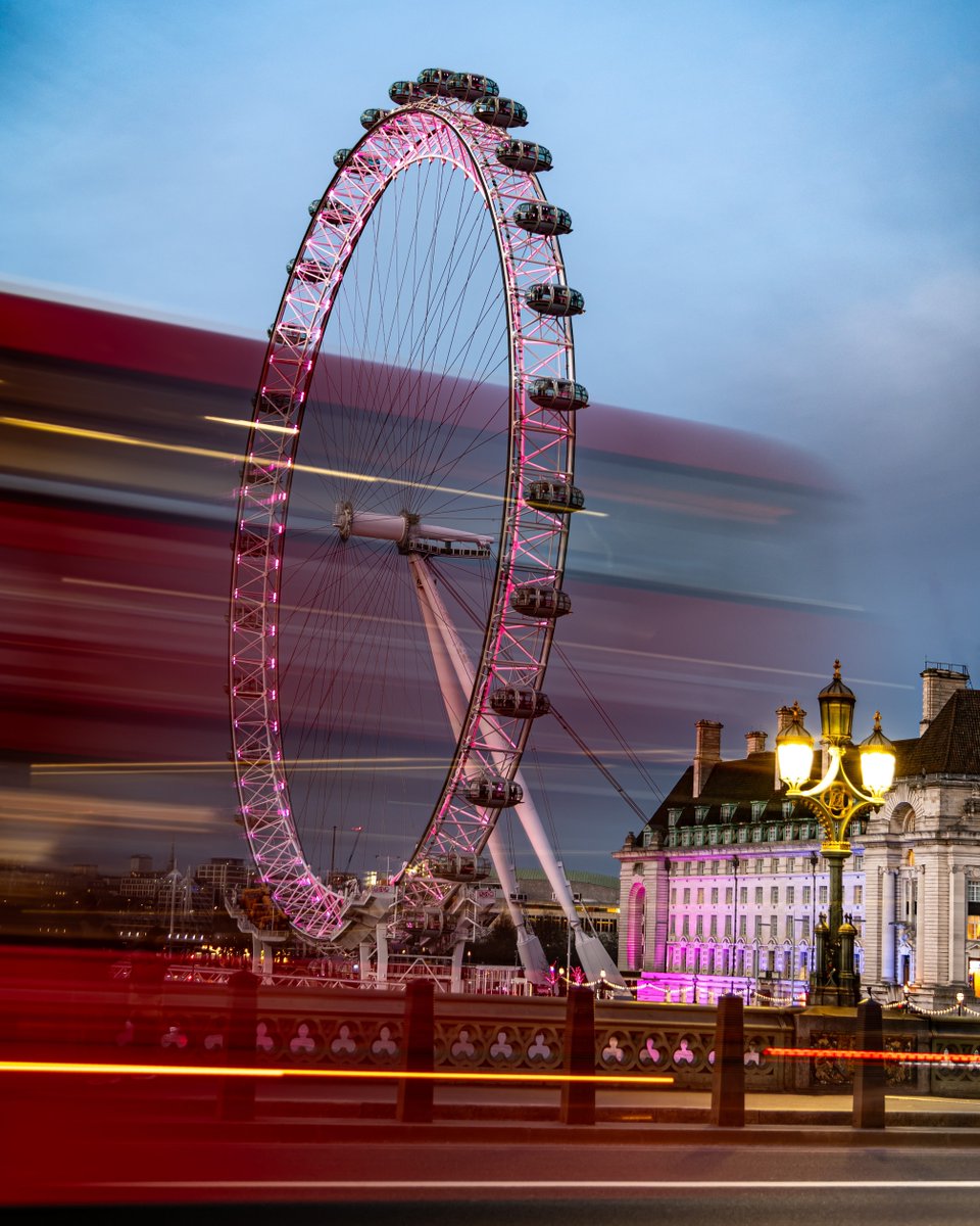 There is nothing like a summer evening in London
📸 @dfd.visuals