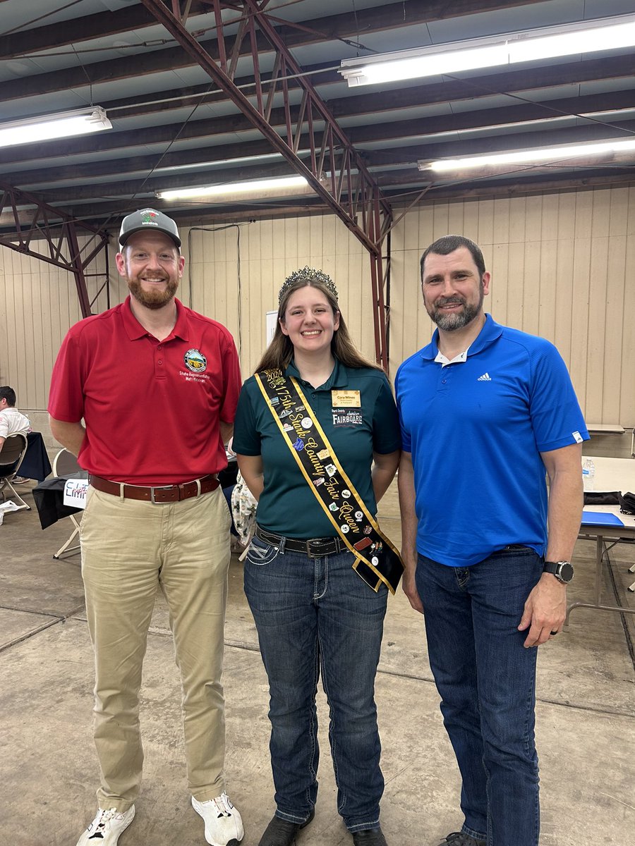 MKishman's tweet image. I had a great time at the “Meat” and Great last night. I met with kids all over the county to learn about their livestock projects for the upcoming @StarkCountyFair August 26 -Sept 1st. #OH50