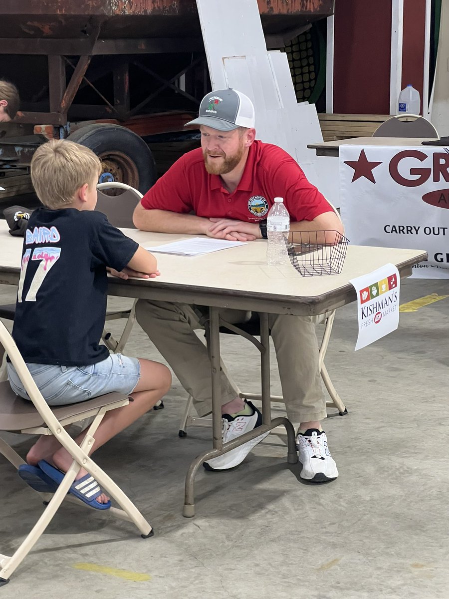 MKishman's tweet image. I had a great time at the “Meat” and Great last night. I met with kids all over the county to learn about their livestock projects for the upcoming @StarkCountyFair August 26 -Sept 1st. #OH50