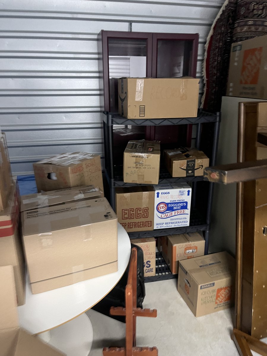 socratesjunk's tweet image. Storage unit cleared ✅
File cabinet, plastic shelf, desk, and more—all gone.
Call Socrates Junk Removal today: 484-557-3535
#CleanoutCrew #JunkRemoval #StorageUnitHelp
