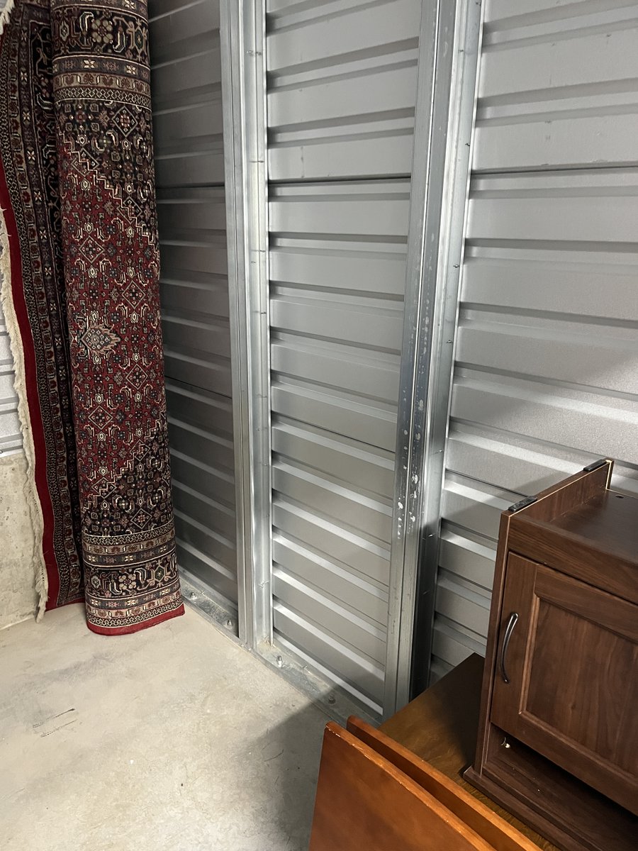 socratesjunk's tweet image. Storage unit cleared ✅
File cabinet, plastic shelf, desk, and more—all gone.
Call Socrates Junk Removal today: 484-557-3535
#CleanoutCrew #JunkRemoval #StorageUnitHelp