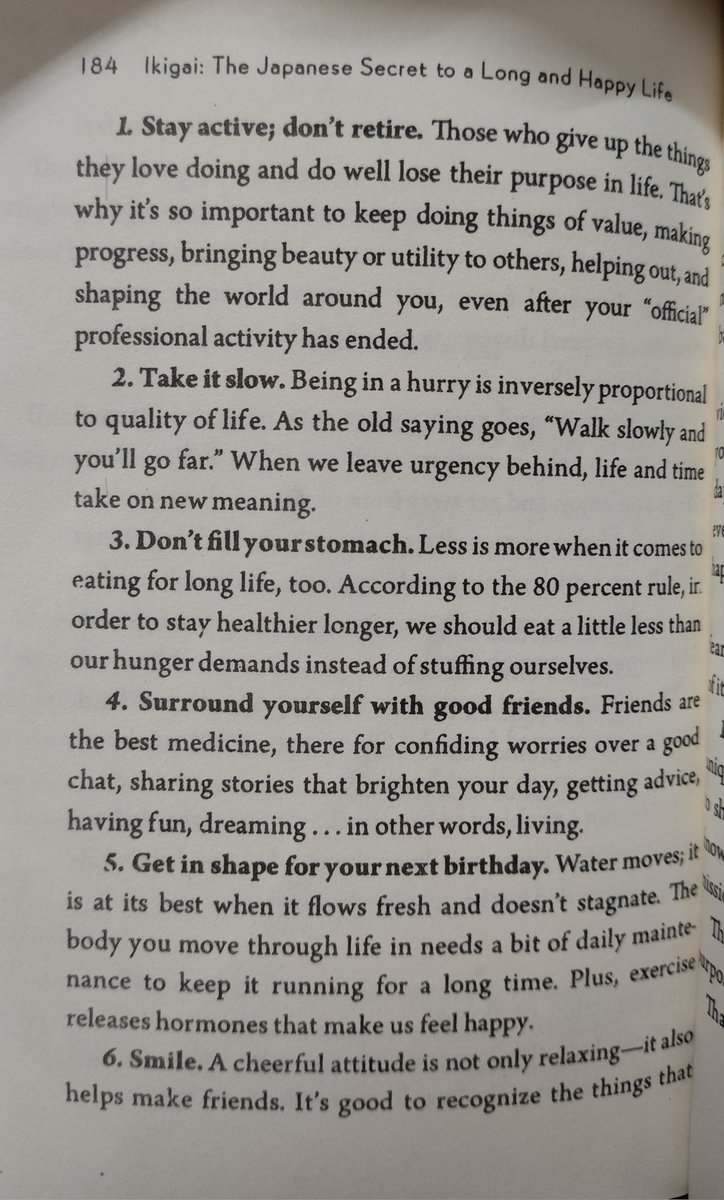 tusharsinghtwt's tweet image. Just completed reading my first book 📖
amazing book, tells us how to live a long and meaningful life.
My personal favourite is chapter 4, about finding the flow in everything we do.
Life is not a problem to be solved just remember to have something that keeps you busy doing